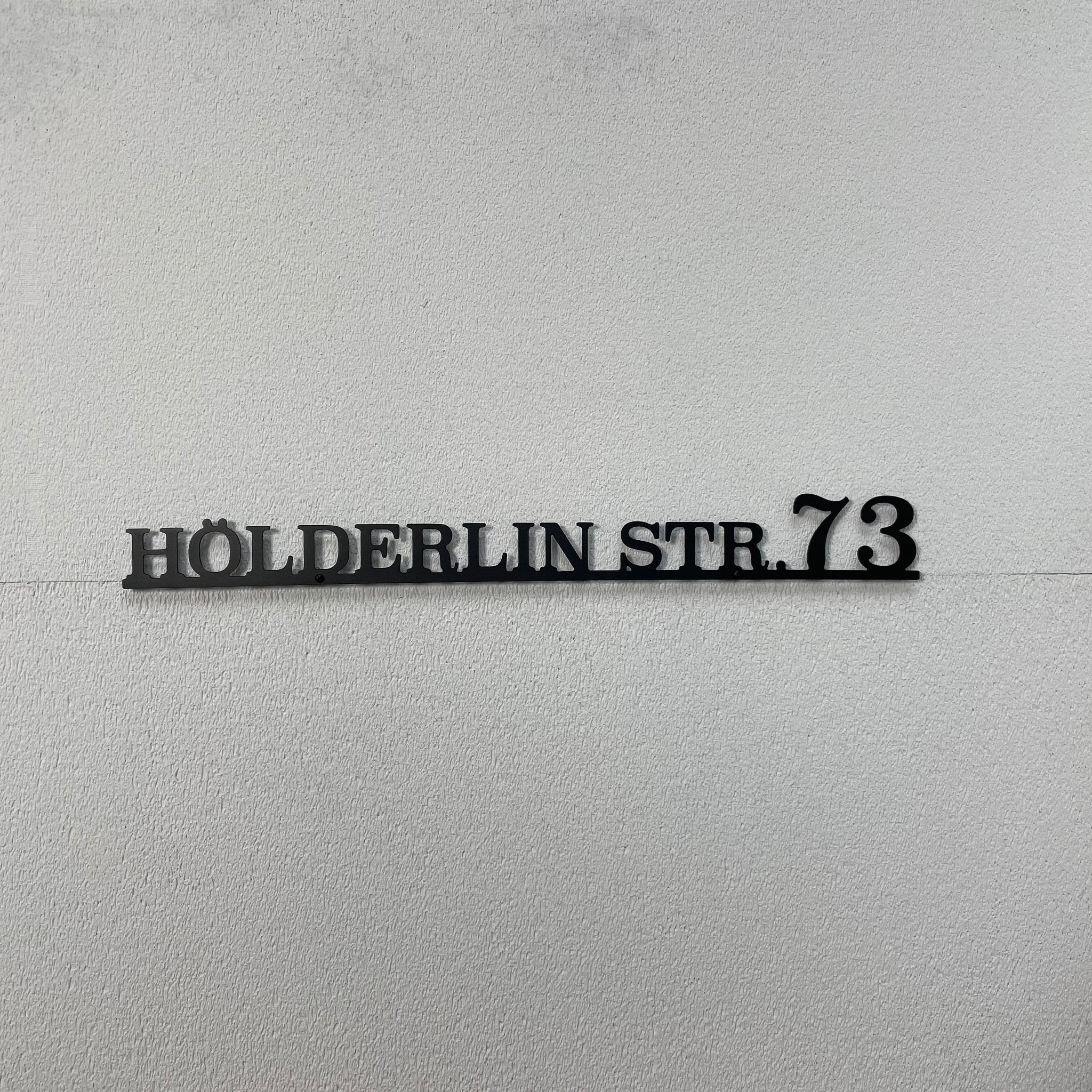 Gerades Straßenschild