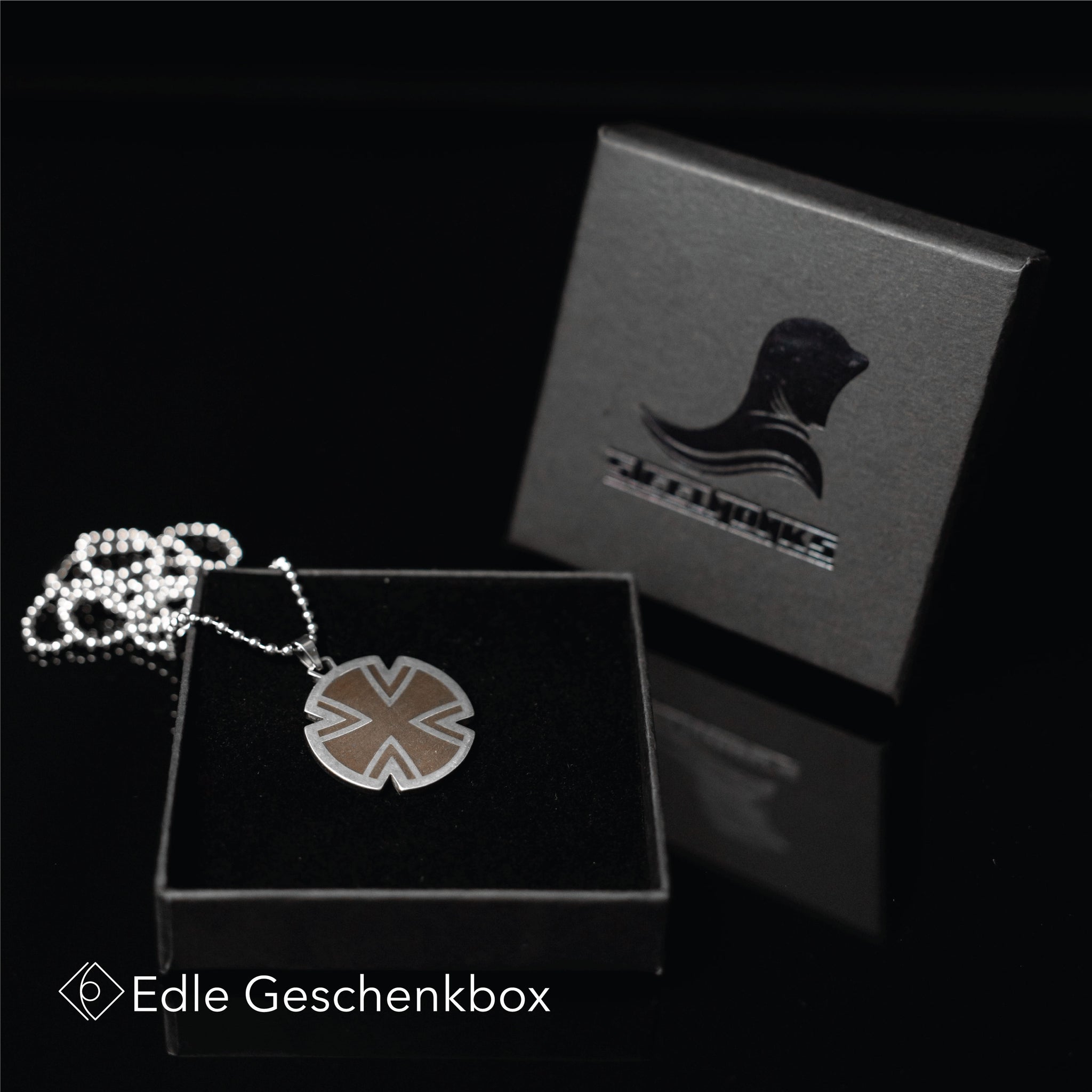 Eisernes Kreuz Halskette mit Gravur